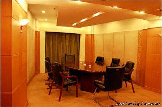 Crown Hotel Wuhan Facilități foto